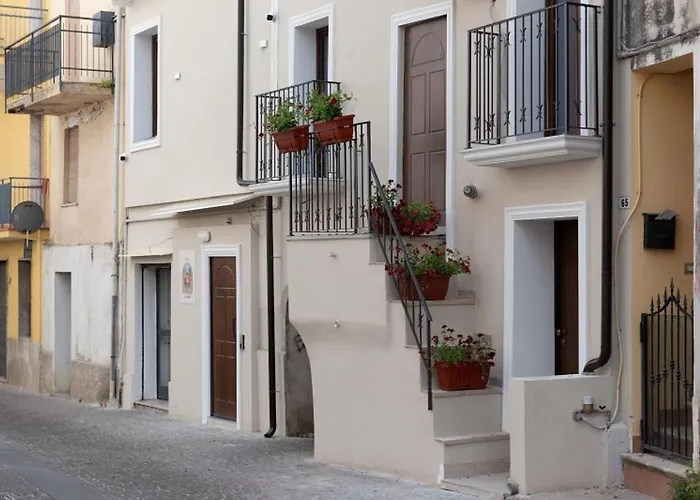 Al Vaglio 4* 拉默齐亚泰尔默