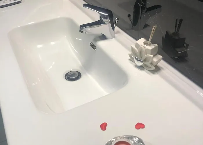 Al Vaglio 住宿加早餐酒店 拉默齐亚泰尔默